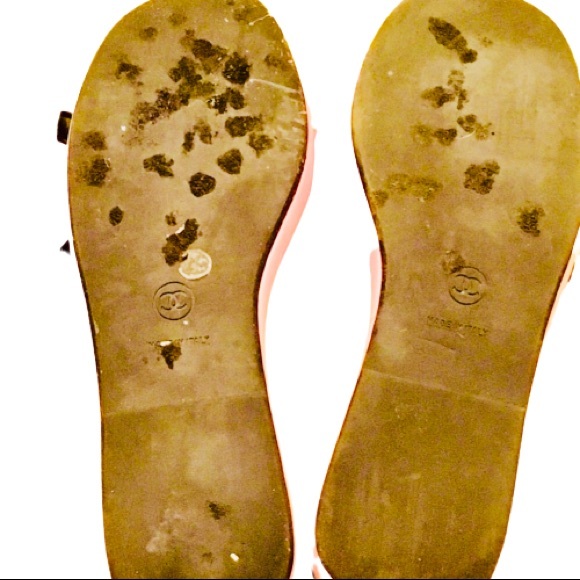 💯% Authentic CHANEL Leather Logo Sandals! - Picture 4 of 7